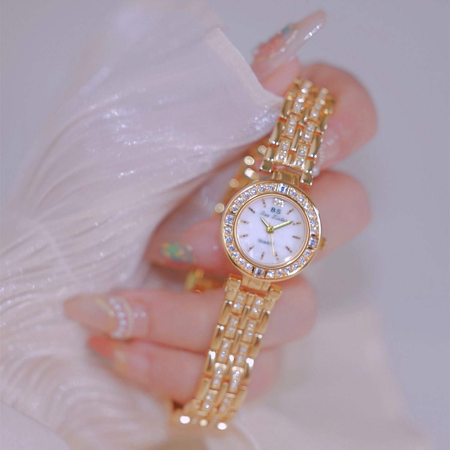 Jam tangan wanita berlian imit - Luxury Watch Korea ulasan dan harga
